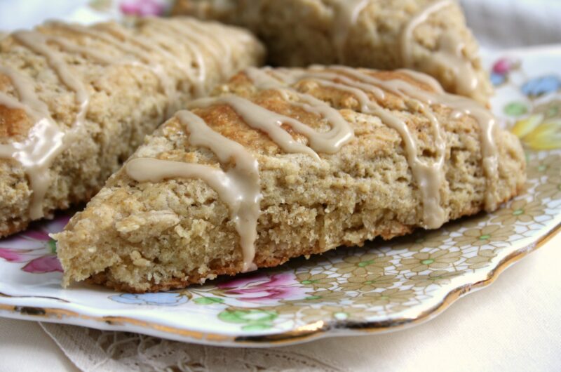 Maple Syrup Oatmeal Scones