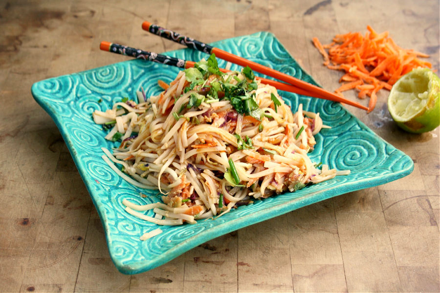 Easy vegetarian Pad Thai with pantry staples