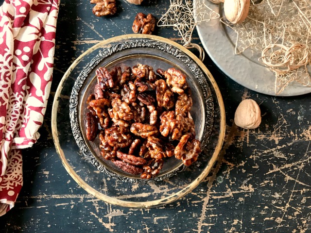 Make these easy Maple Molasses Candied Walnuts in 30 minutes. Serve with drinks or dessert, or package them up to give as gifts.