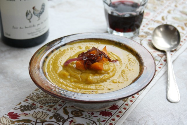 Curried Squash and Cauliflower Soup